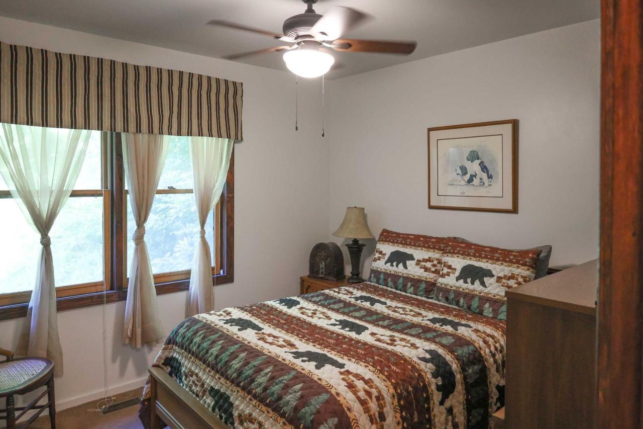 Cozy Whittier Home With Fire Pits Less Than 15 Mi To Hiking! ภายนอก รูปภาพ