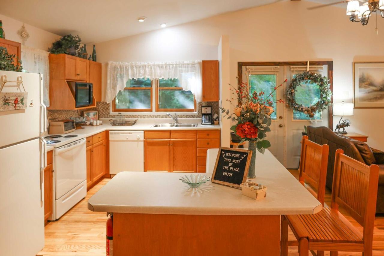Cozy Whittier Home With Fire Pits Less Than 15 Mi To Hiking! ภายนอก รูปภาพ